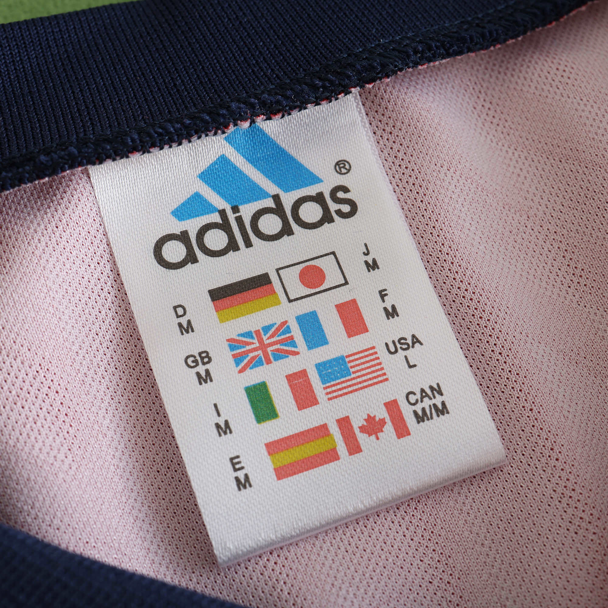 Spain 1994 Retro Home Shirt - View 7