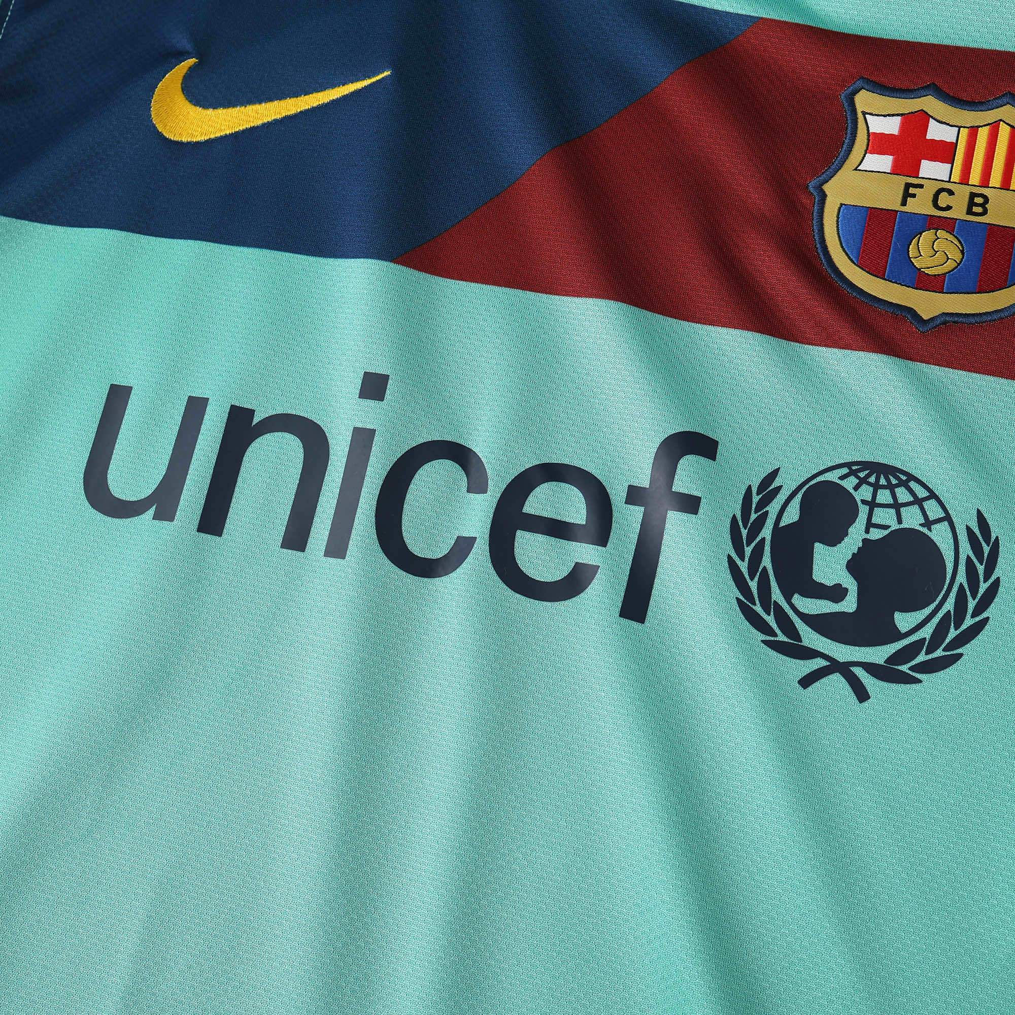 Retro Away 2010/11 Shirt