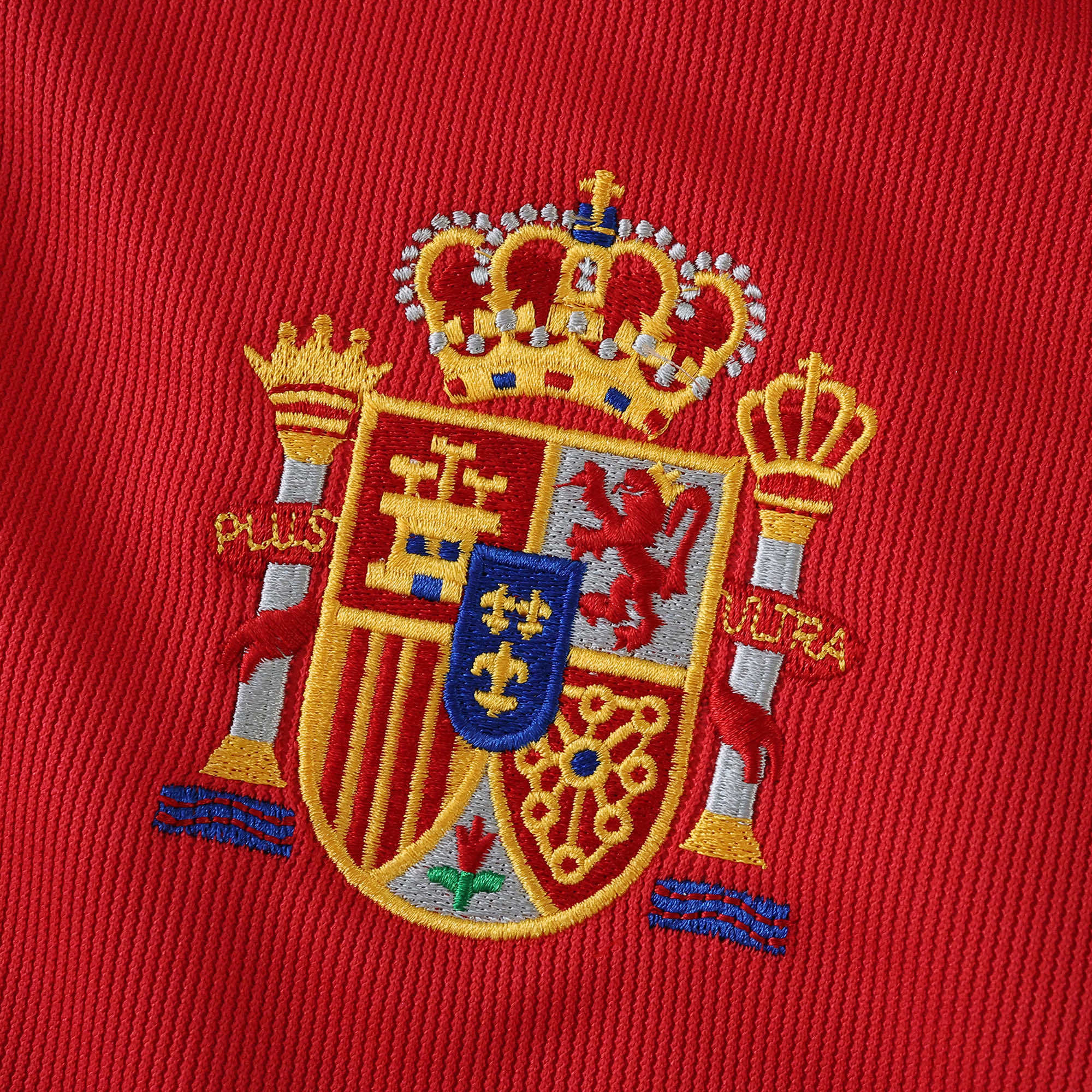 Spain 2000 Retro Home Shirt - View 4