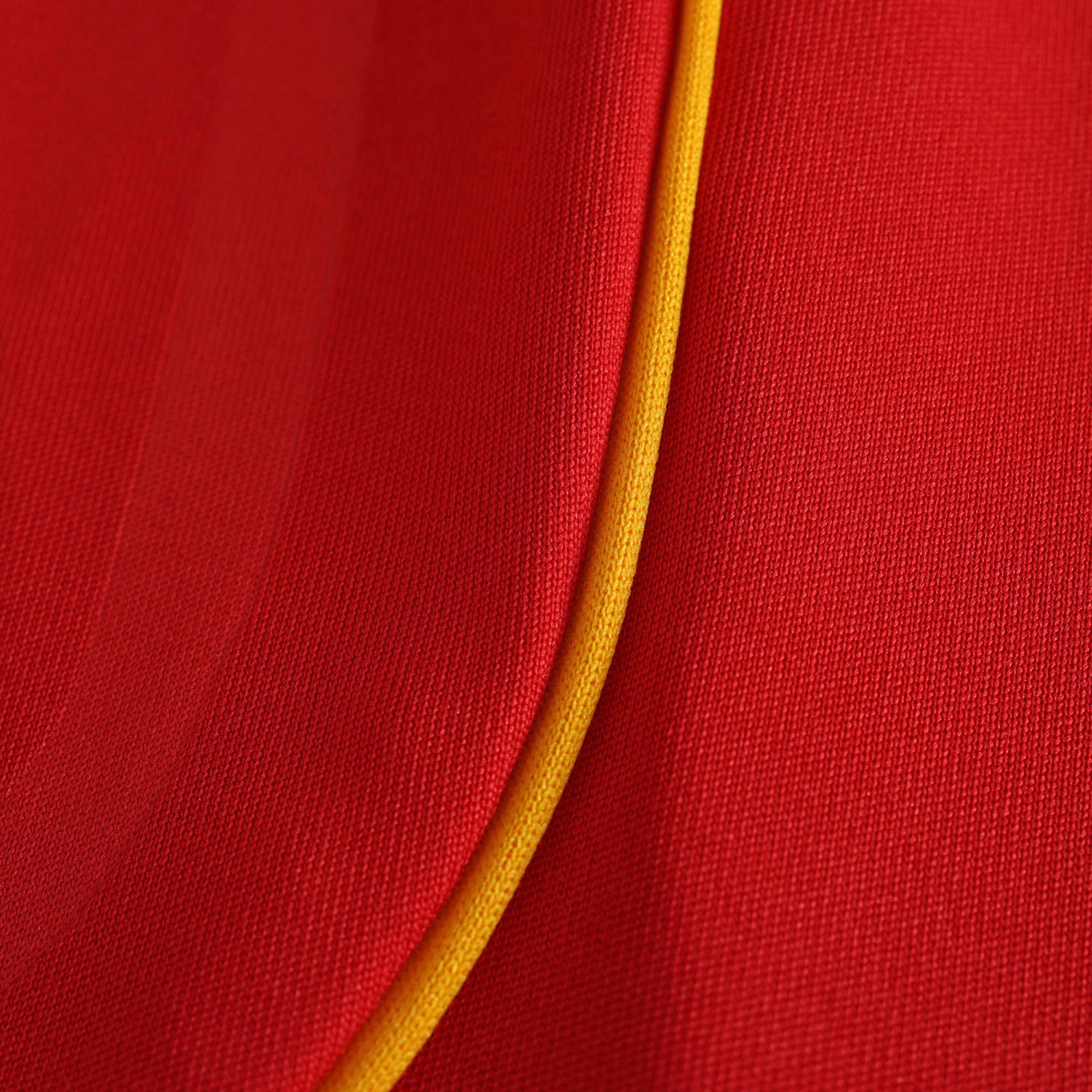 Spain 2008 Retro Home Shirt - View 8