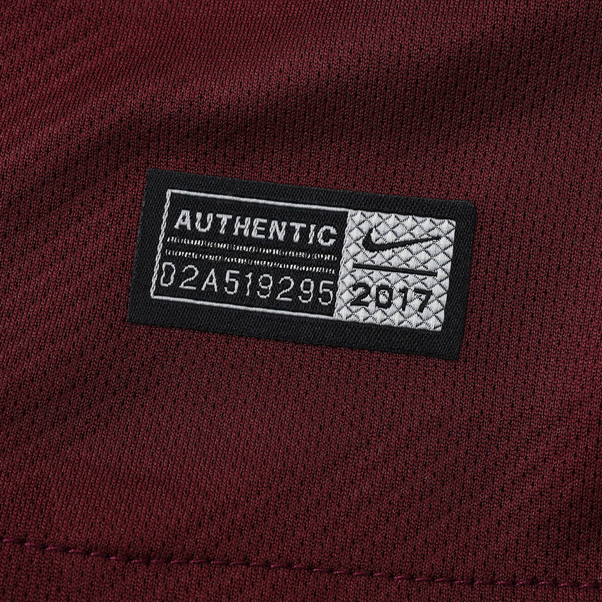 Retro Third 2017/18 Shirt