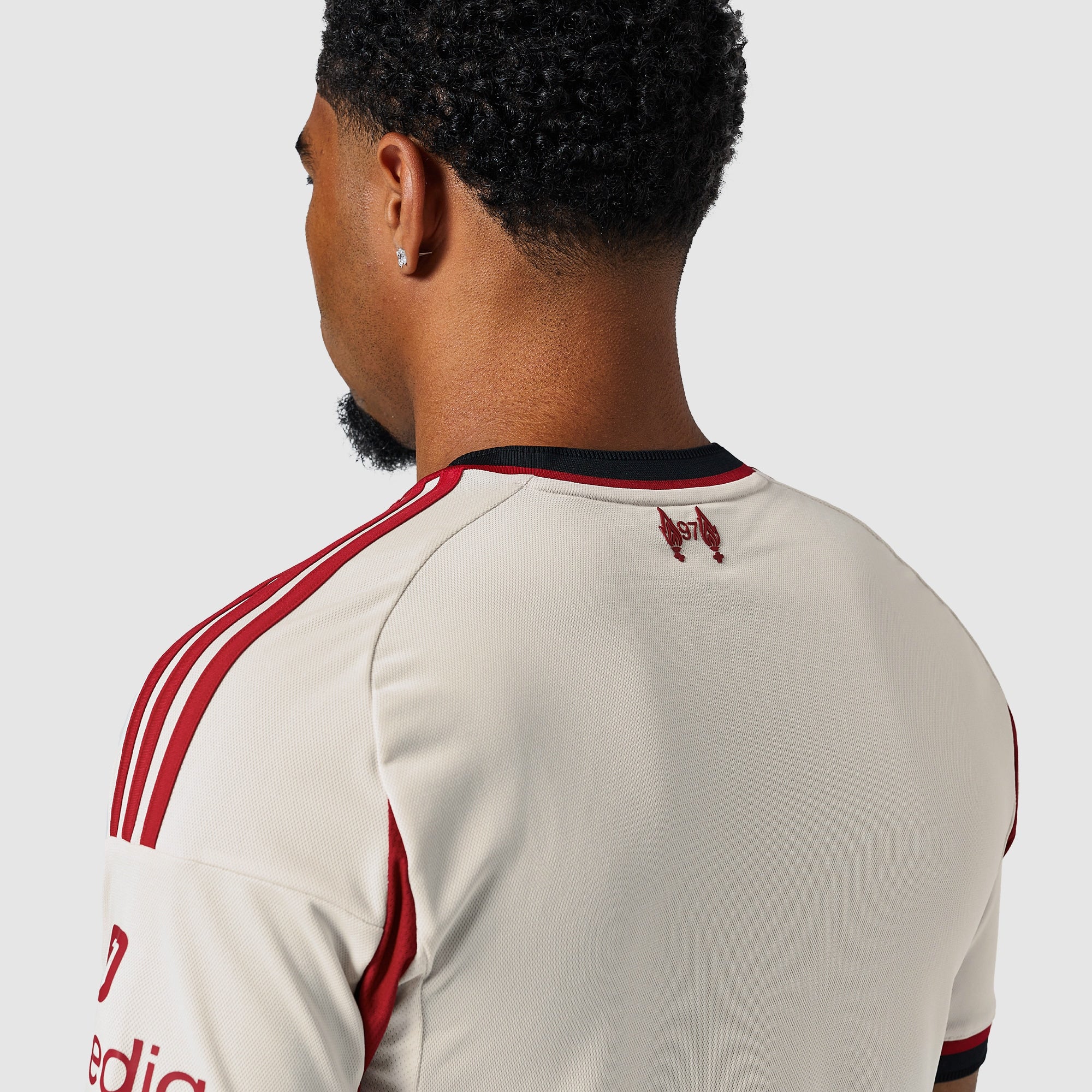 25/26 Away Shirt - View 5