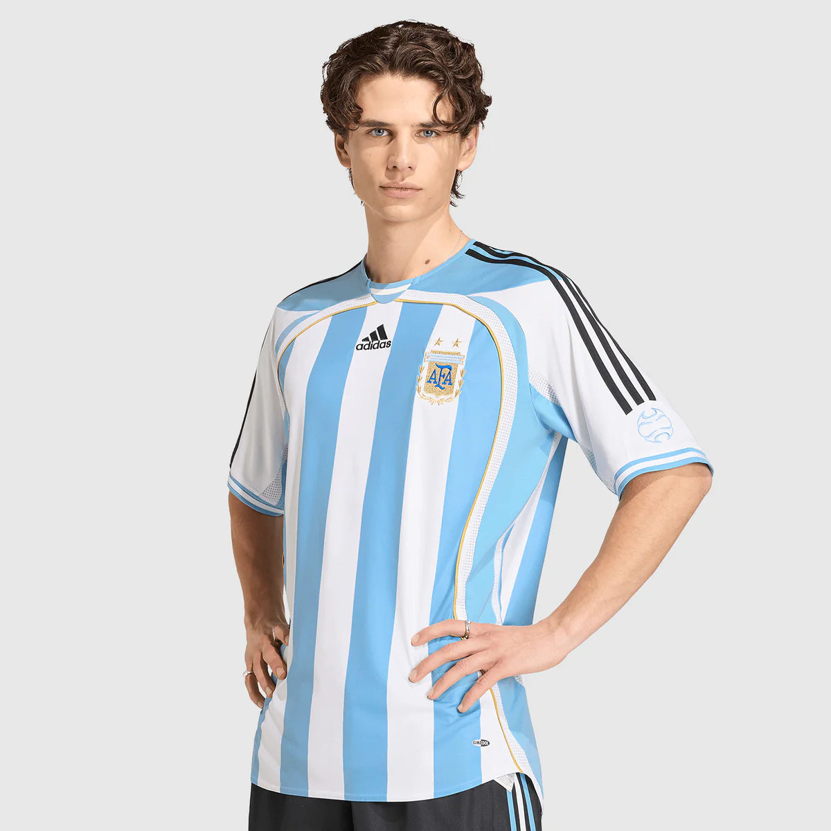 Argentina 2006 Retro Home Shirt - View 4