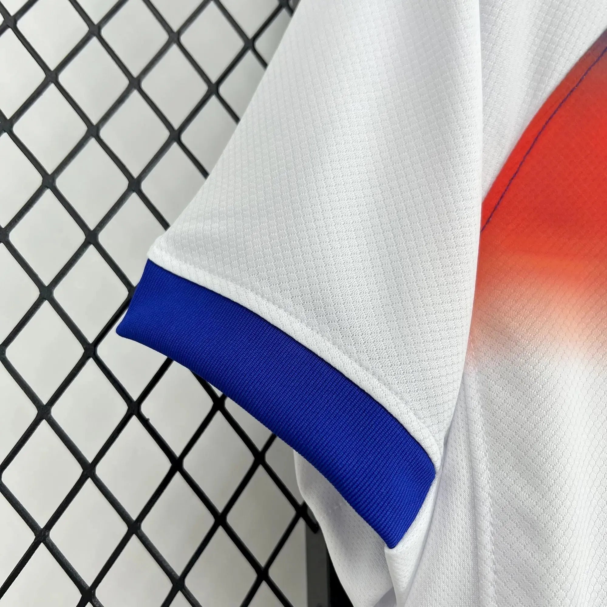 England 25/26 Home Shirt - View 9