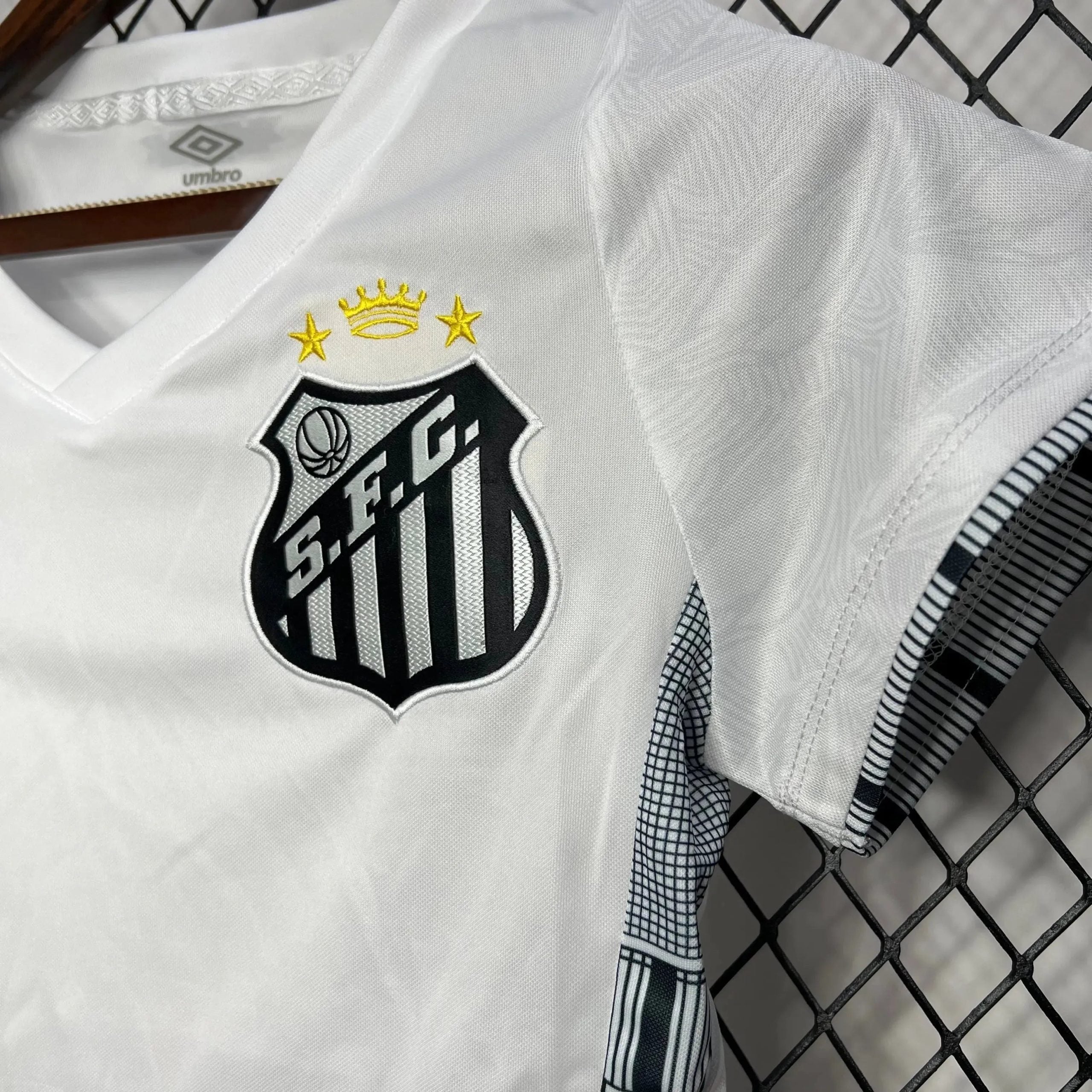Peixe 24/25 Home Women's Shirt - View 4