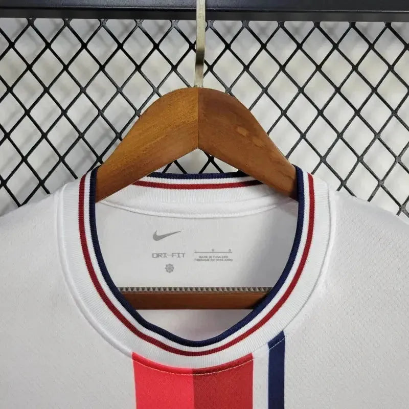 England Top 24/25 Training Shirt - View 8