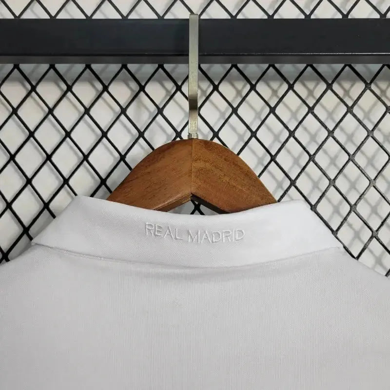 Main 2016/17 Retro Long Sleeve Shirt
