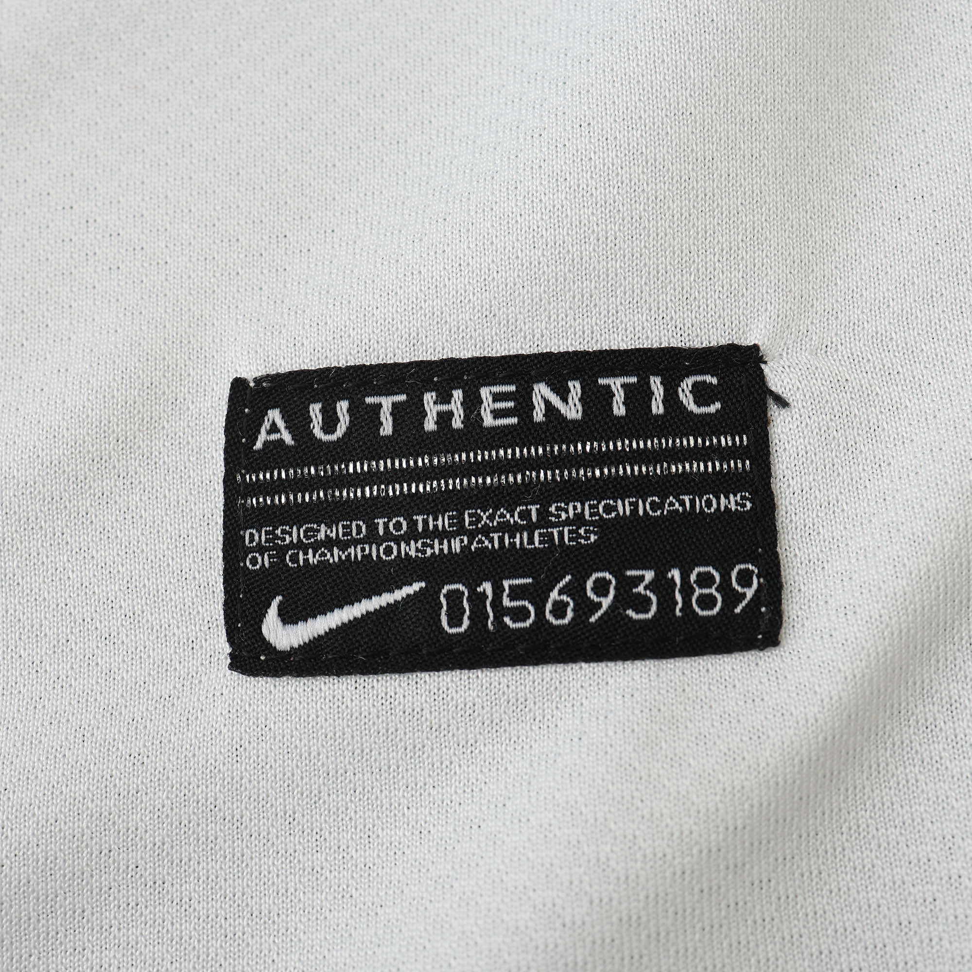 Peixe 2011/12 Retro Home Shirt - View 8