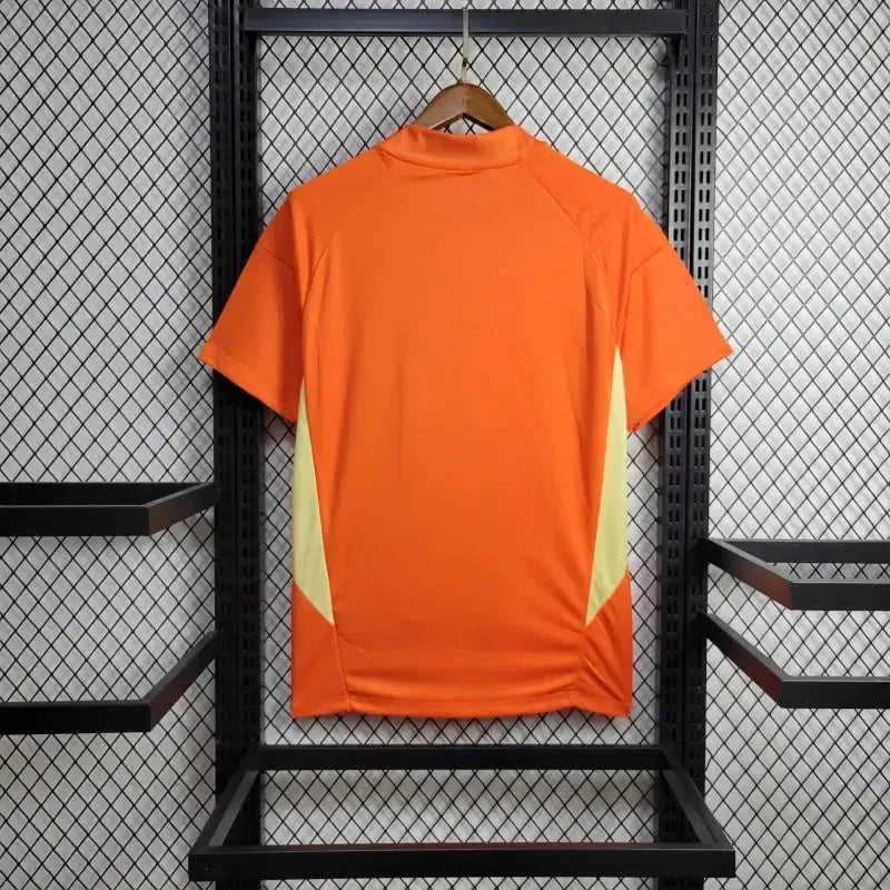 Italy 24/25 Goalkeeper Shirt - View 11