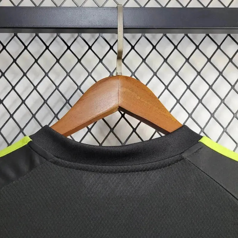 Mexico 24/25 Goalkeeper Shirt - View 8
