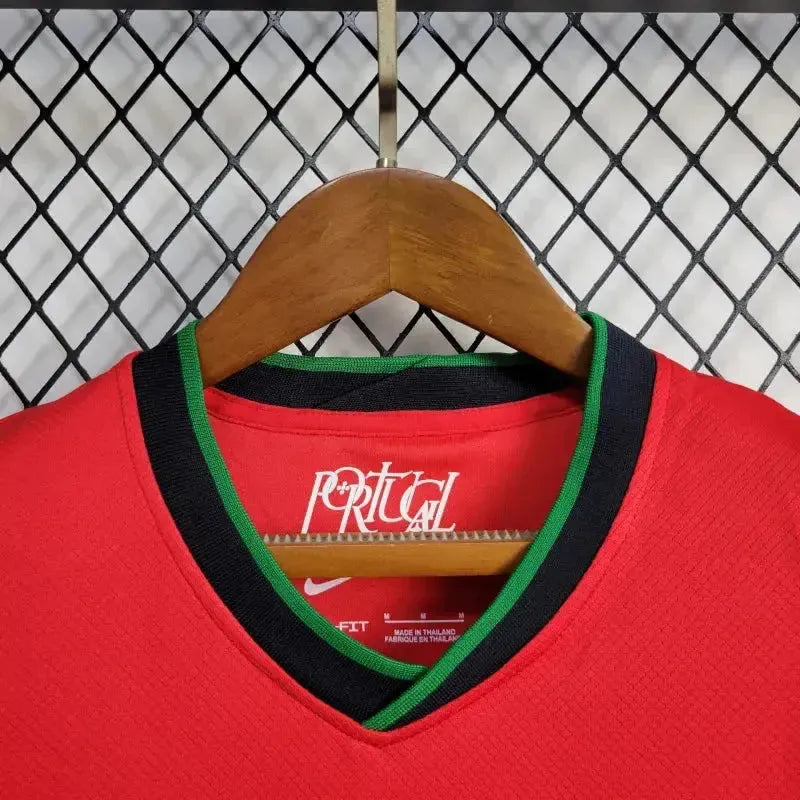 Portugal 24/25 Home Women's Shirt - View 9