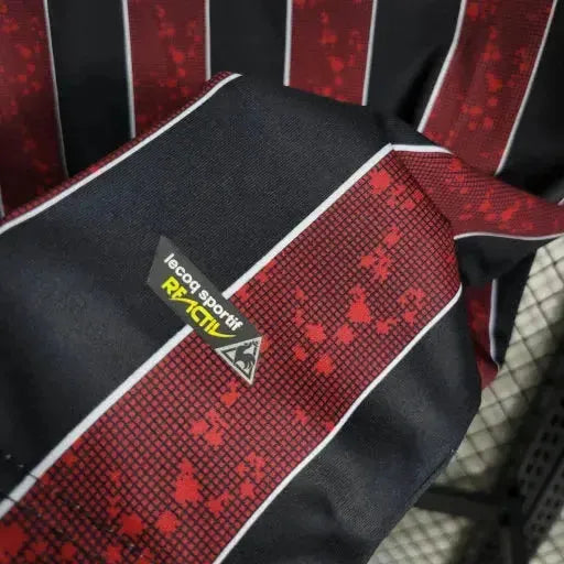 Retro Away 08/09 Shirt