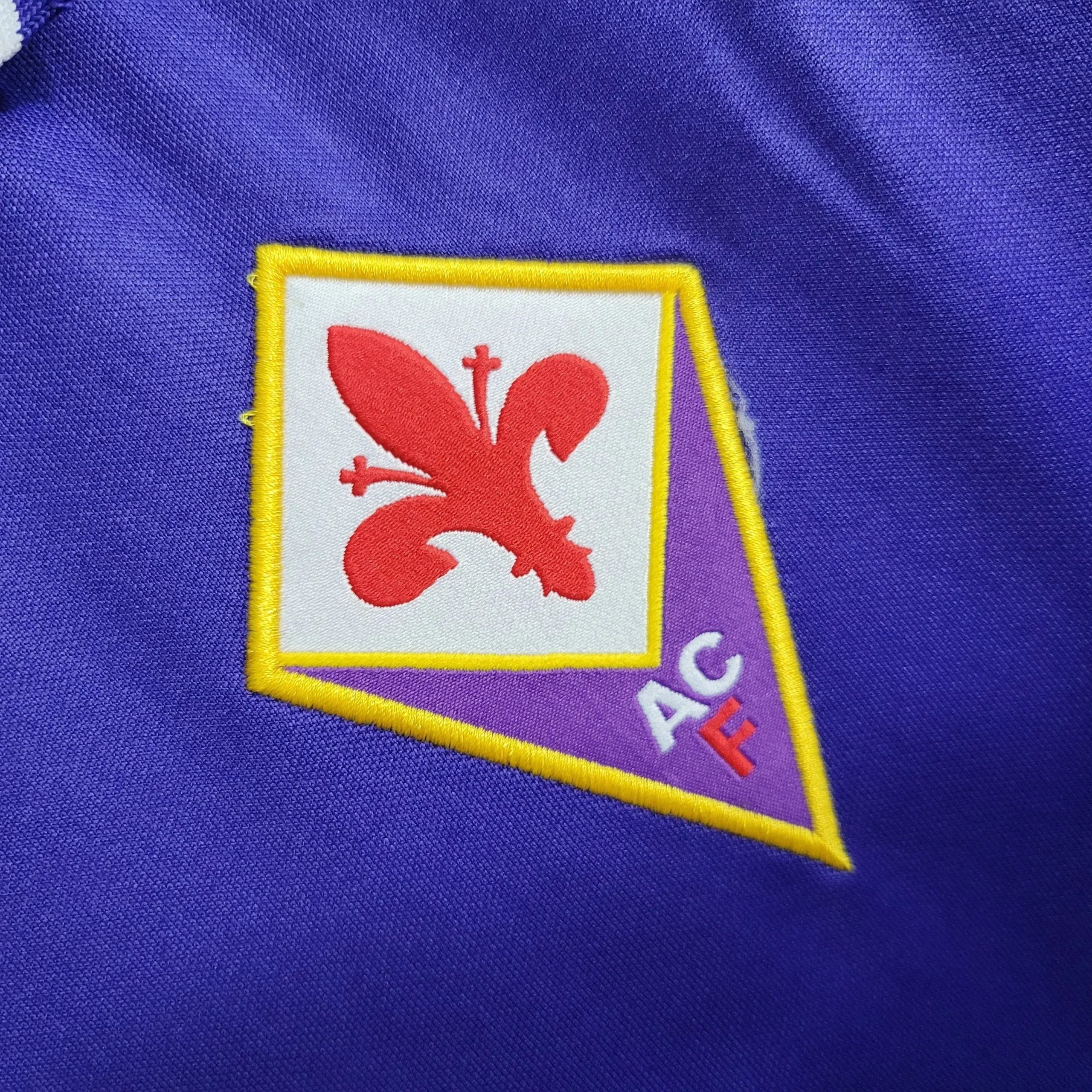 Viola 98/99 Retro Home Shirt - View 5