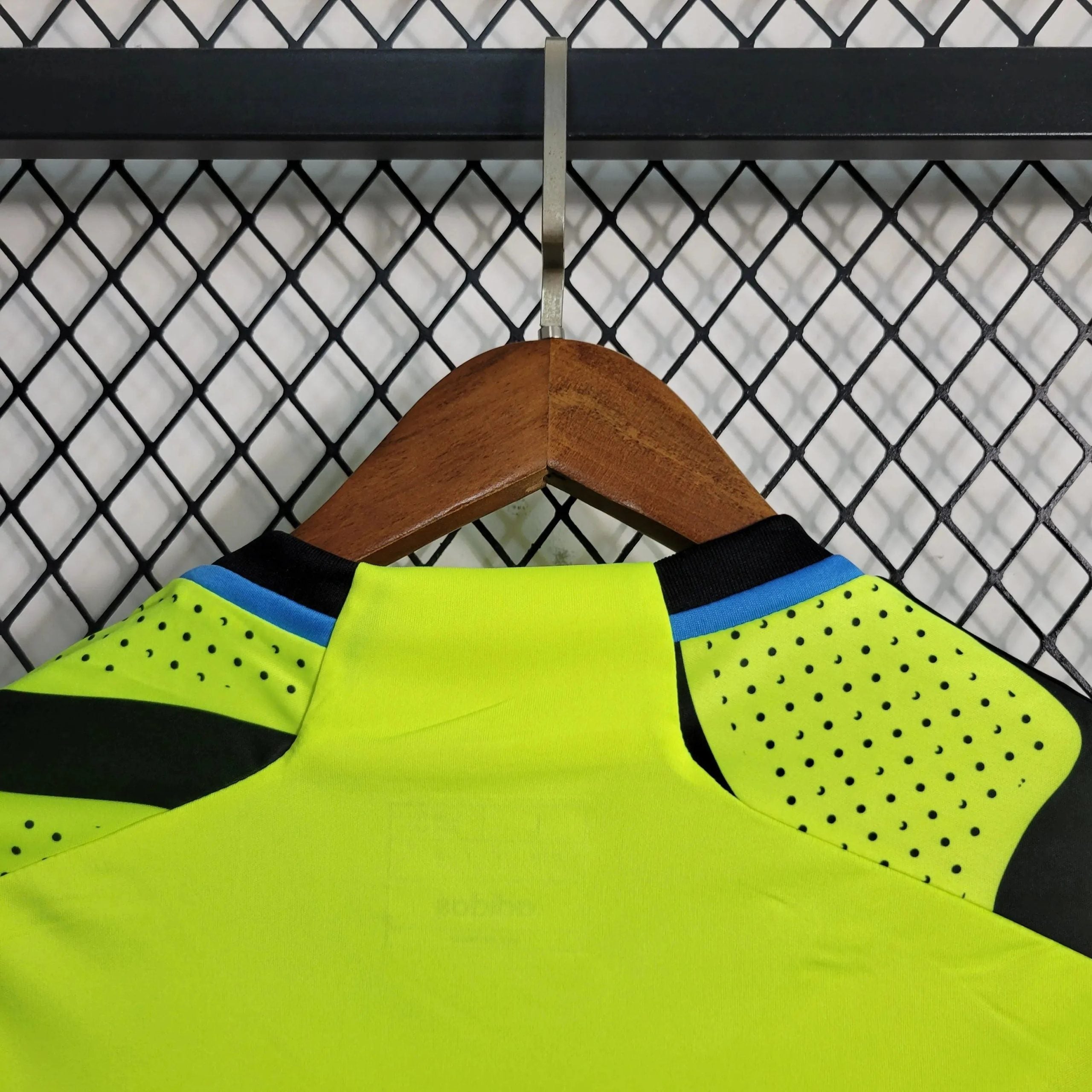 Away 23/24 Men’s Shirt