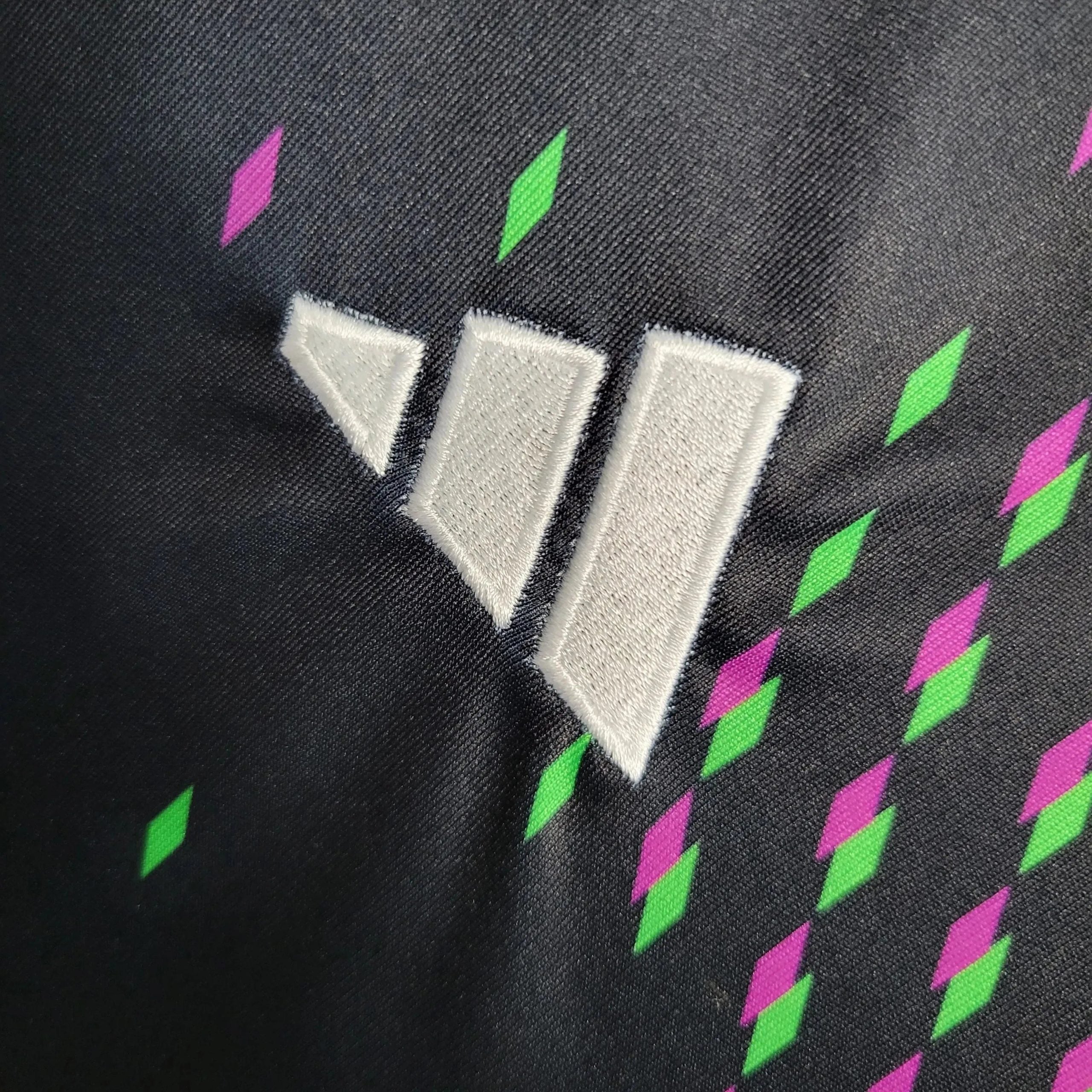 Away 23/24 Men’s Shirt