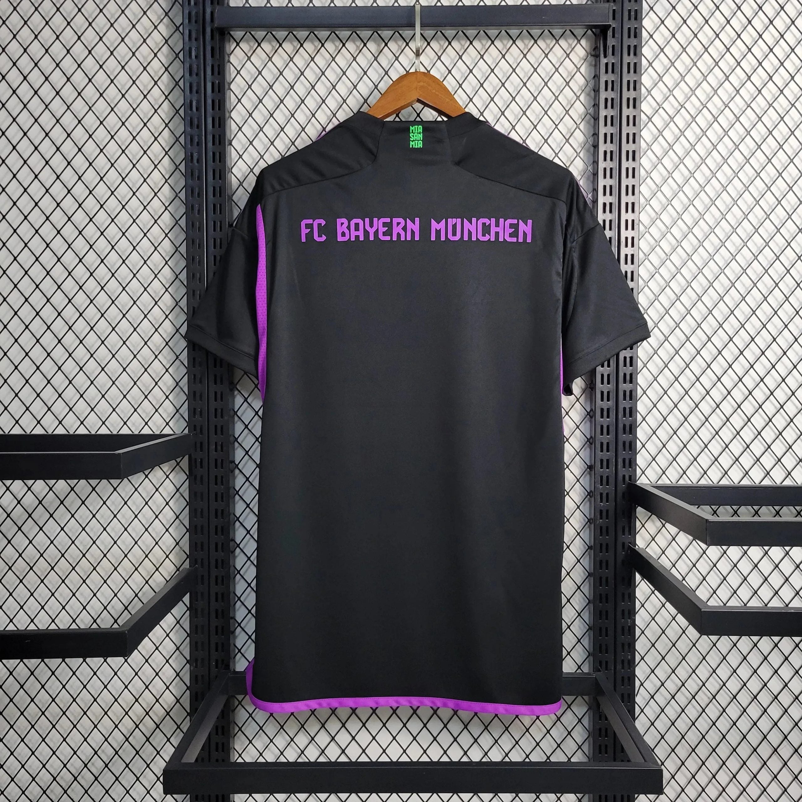 Away 23/24 Men’s Shirt