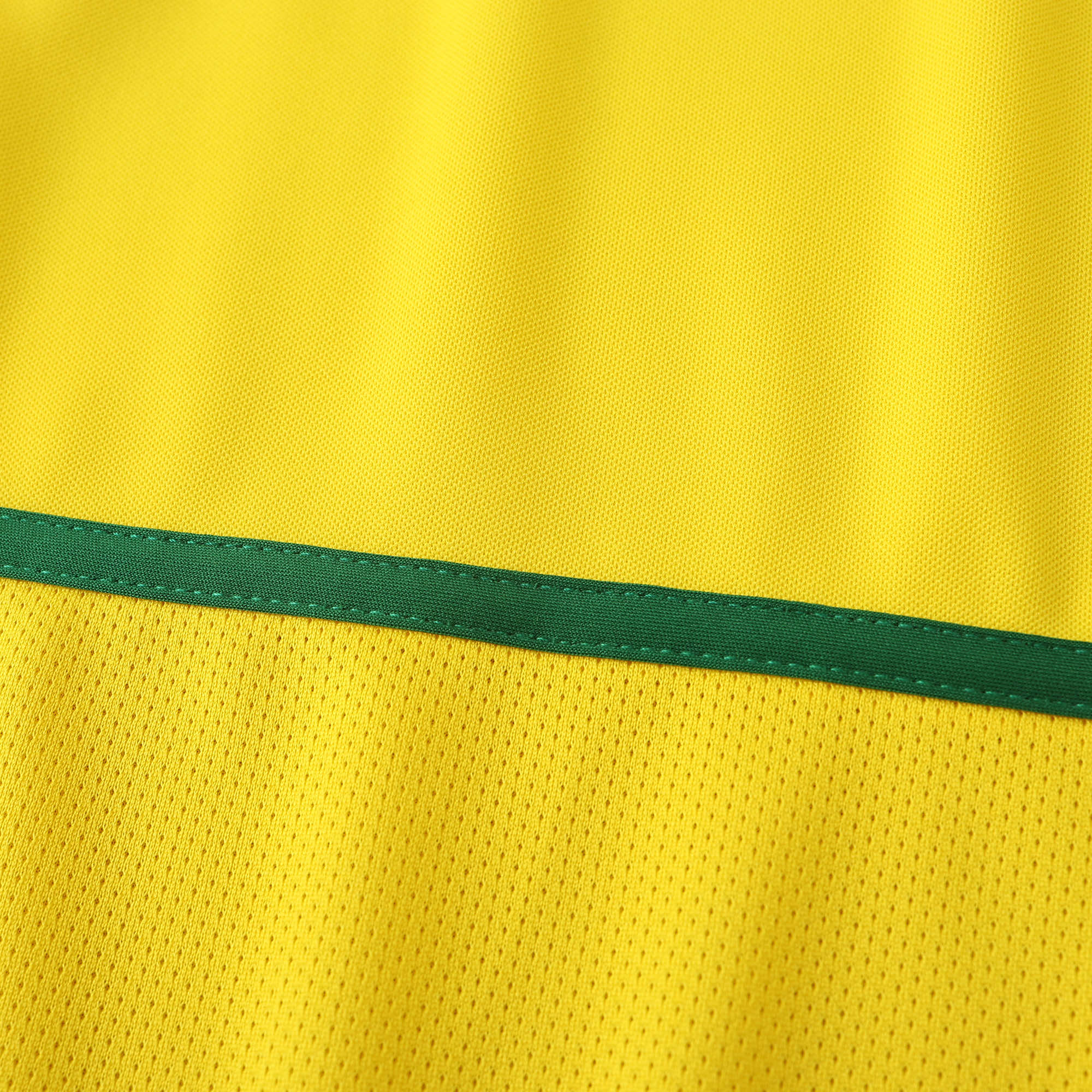 Brazil 2002 Retro Home Shirt - View 7
