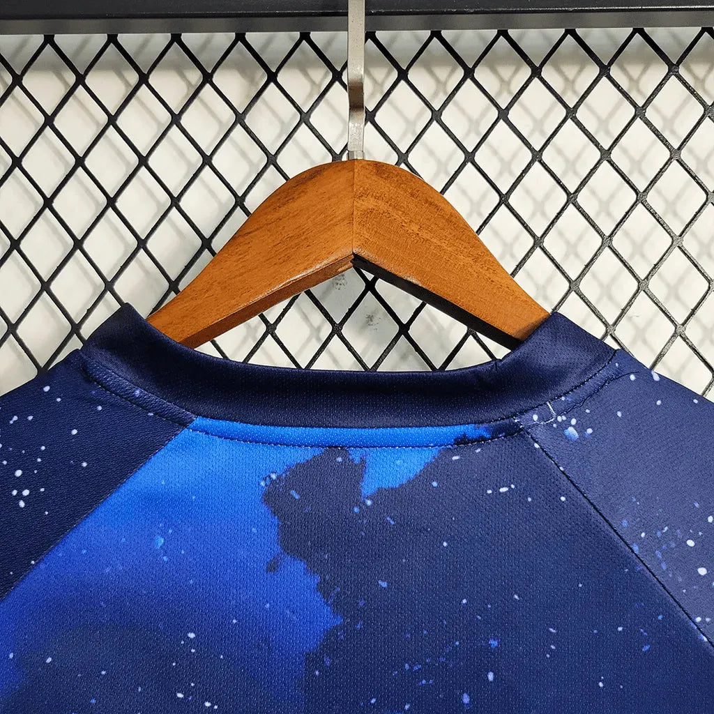 Retro Special Edition 18/19 Shirt