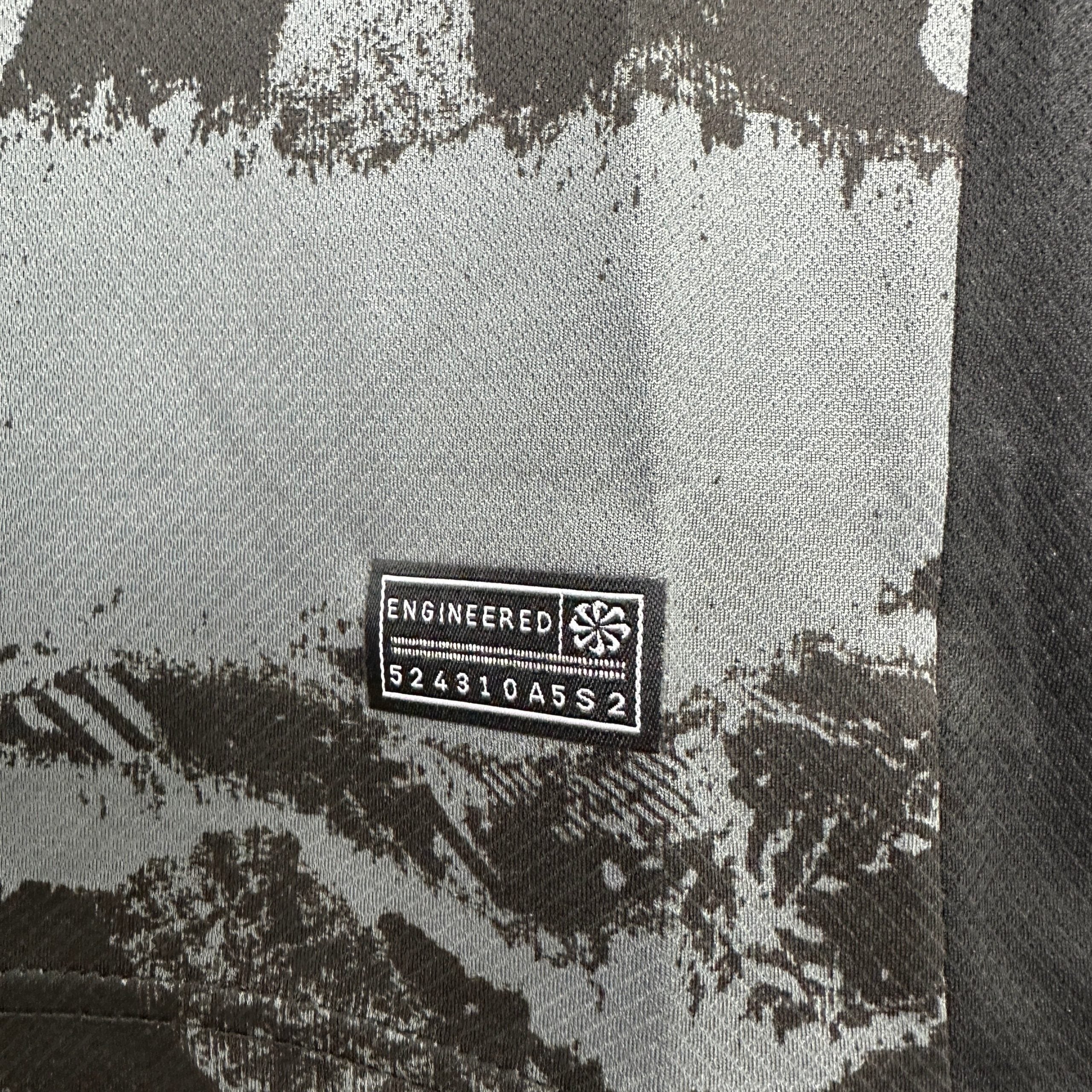 24/25 Away Kids Shirt - View 5