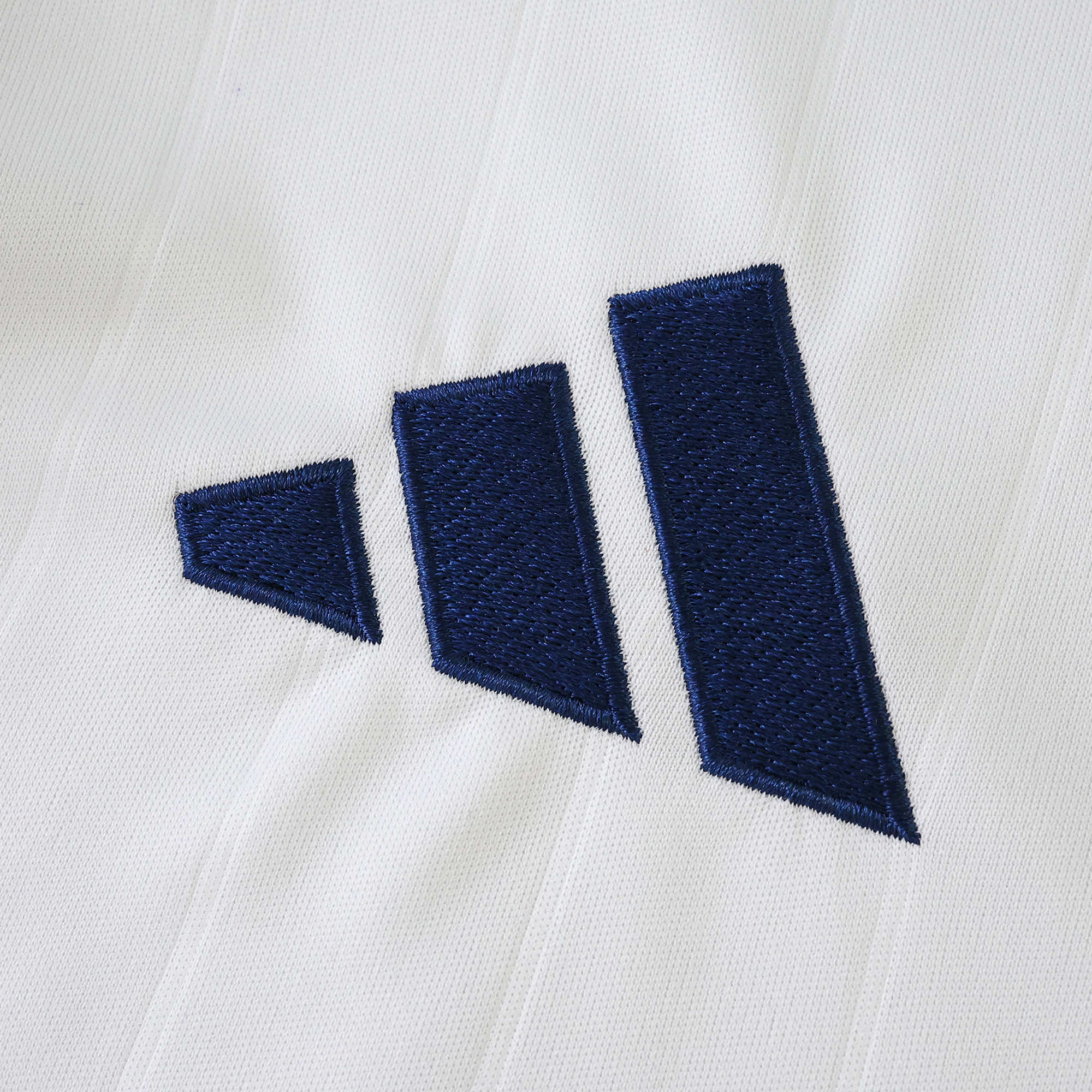 Al-Alami 25/26 Away Shirt - View 4