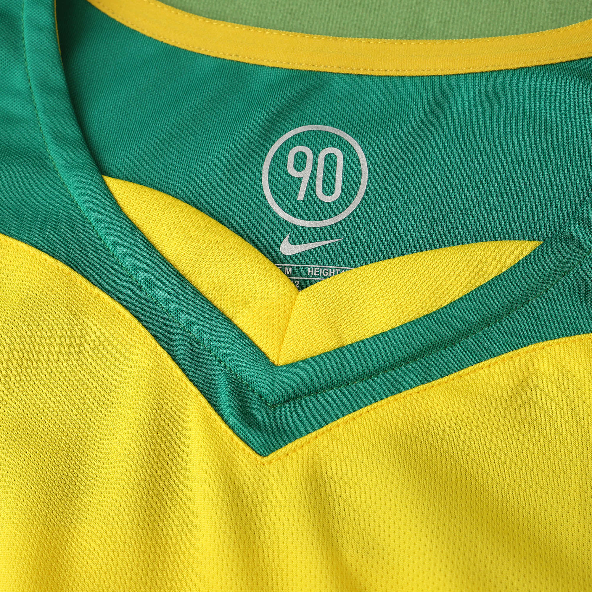 Brazil 2004 Retro Home Shirt - View 5