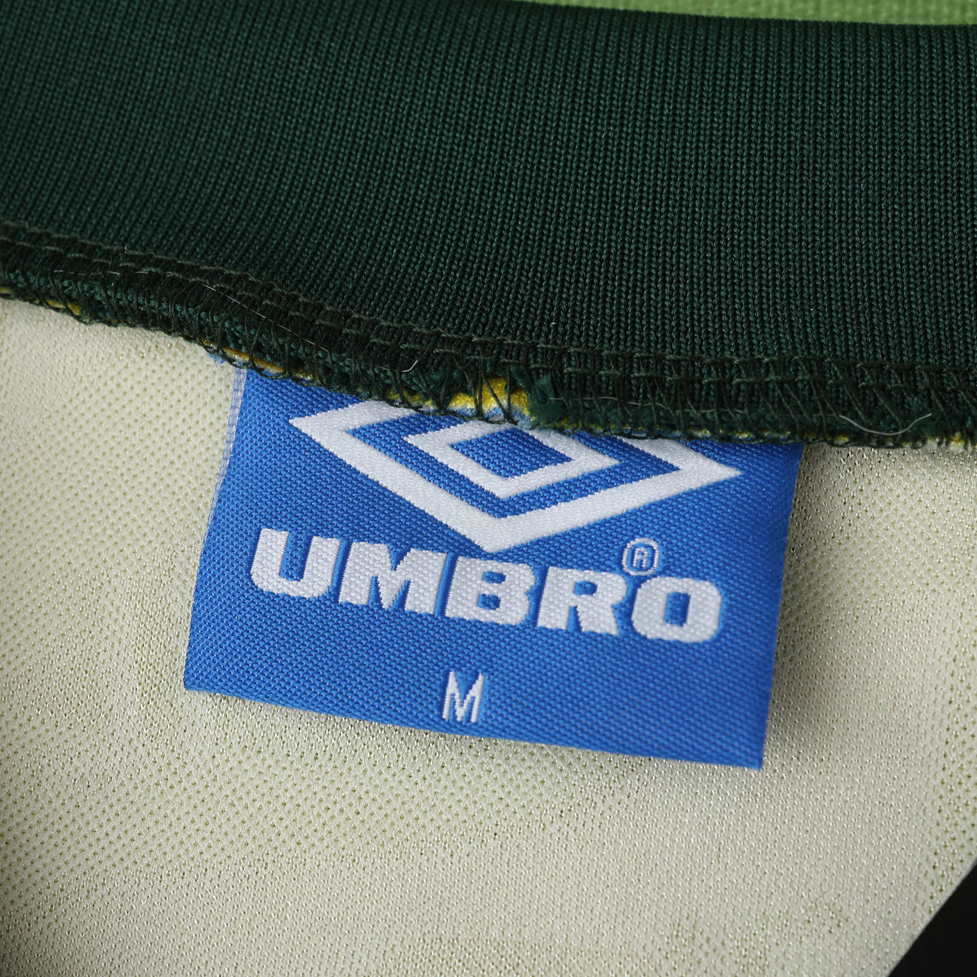 Brazil 1991/93 Retro Home Shirt - View 10