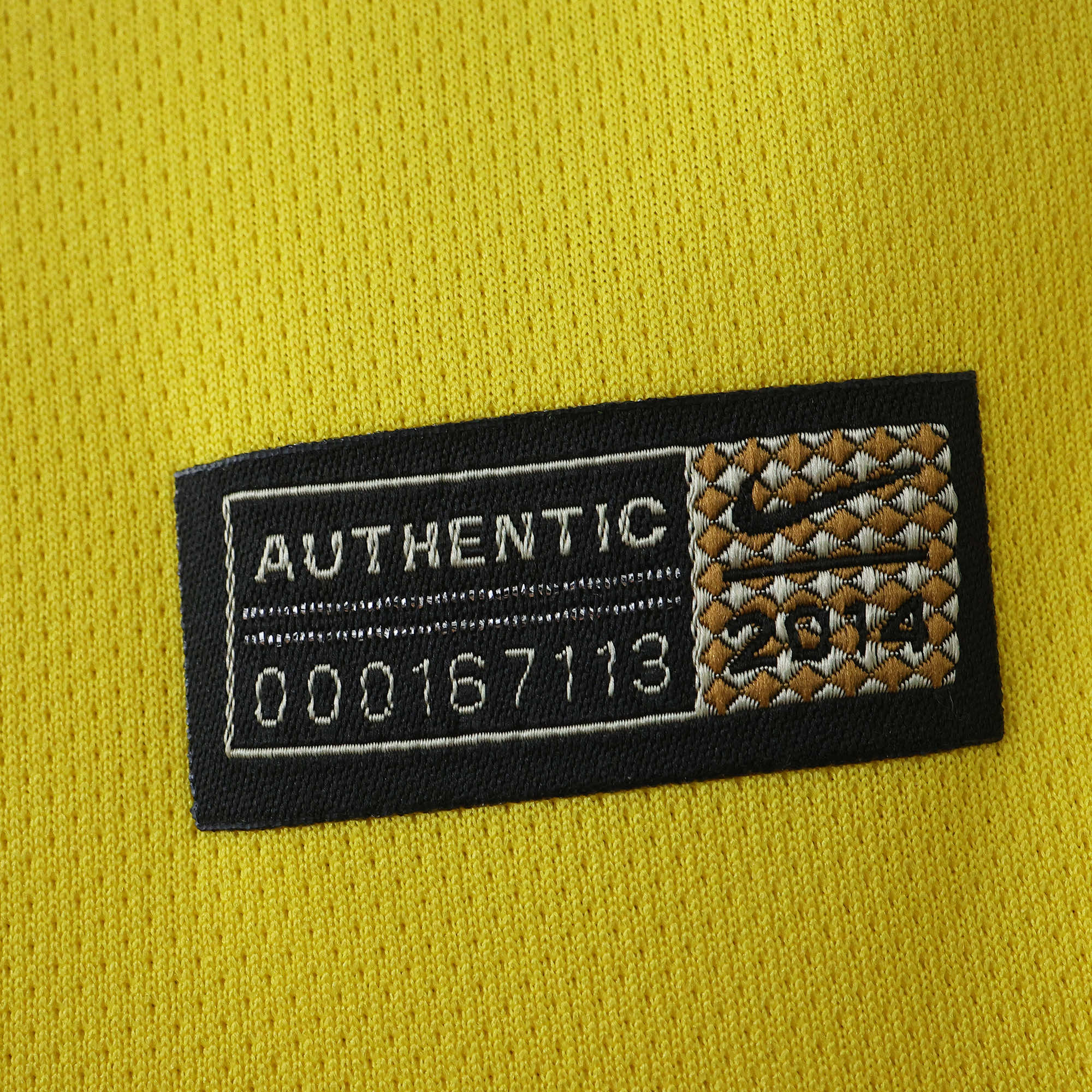 Brazil 2014 Retro Home Shirt - View 10