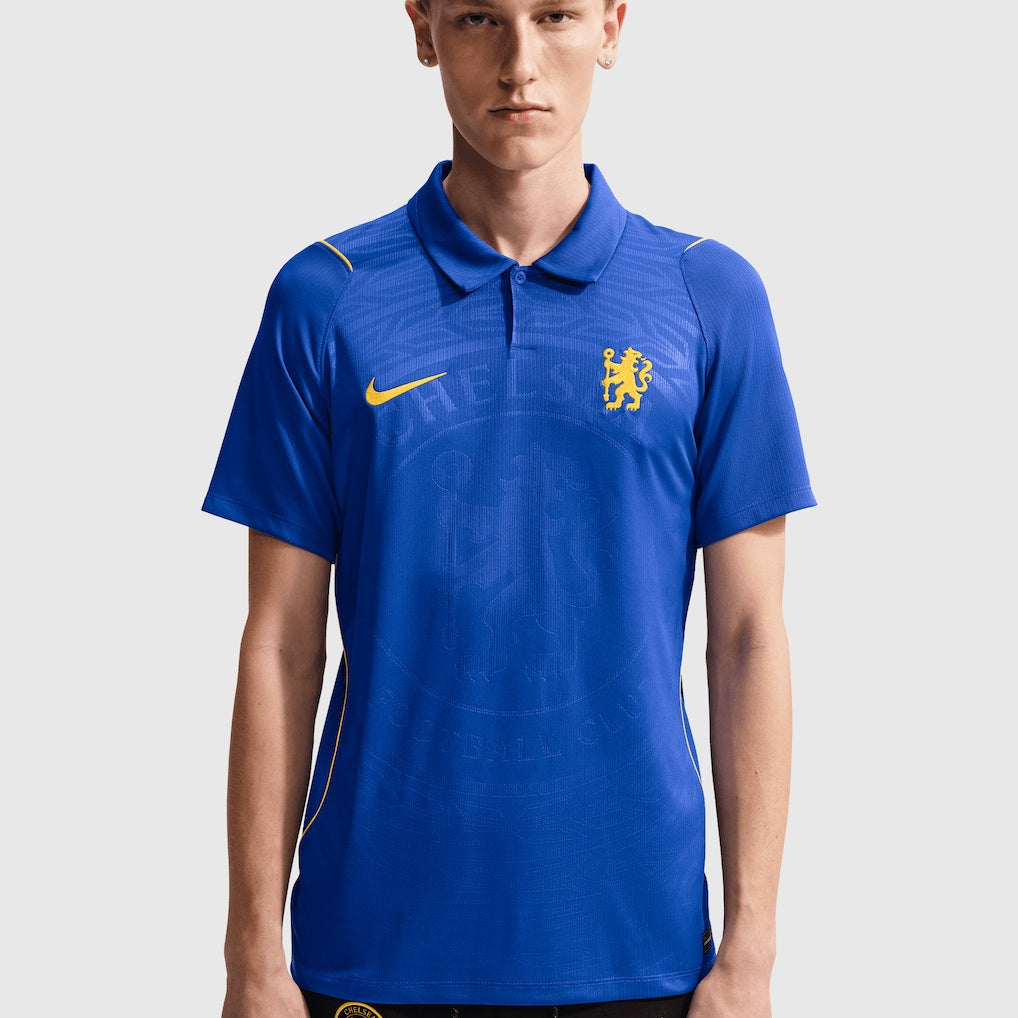 Home 26/27 Men's Shirt - Model Front