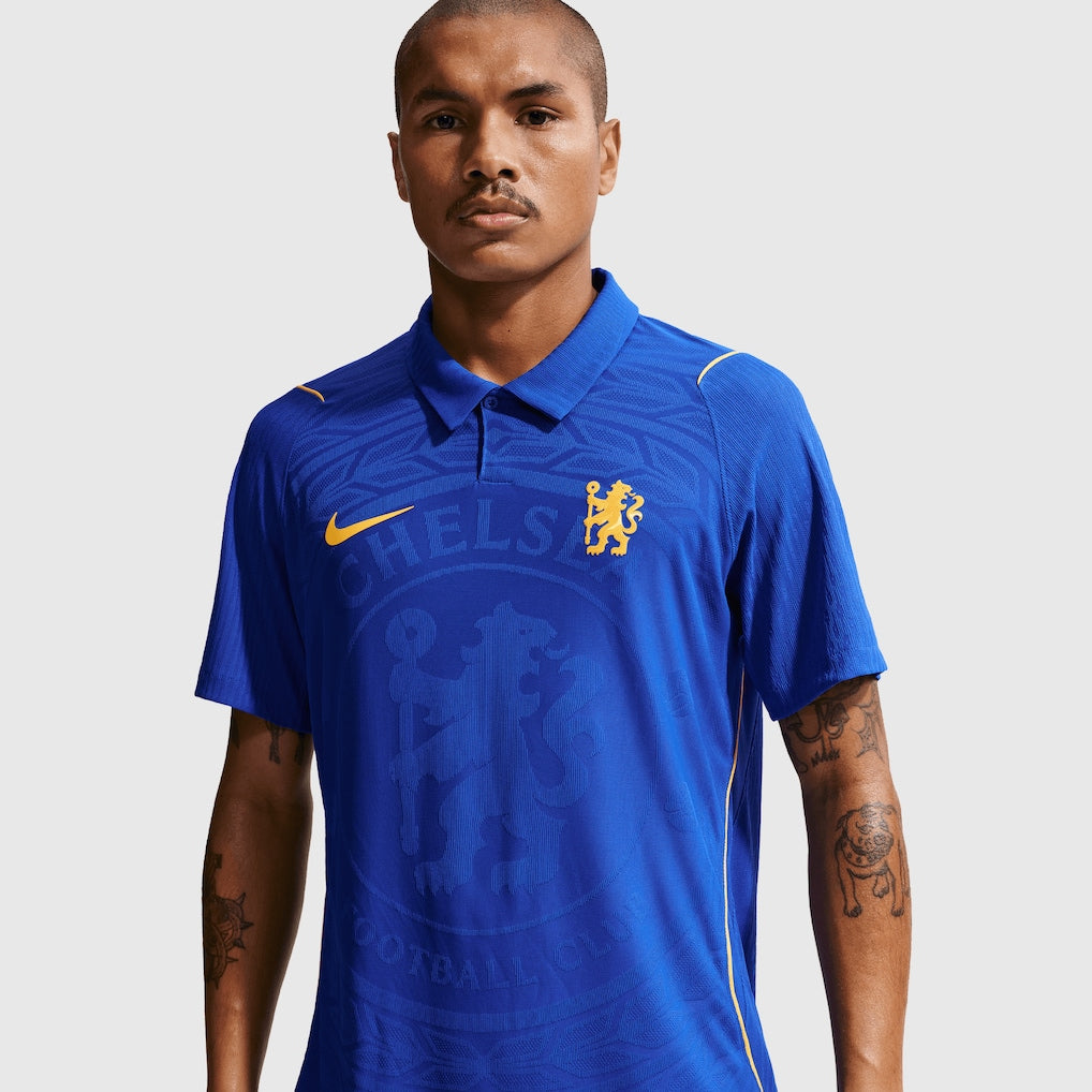 Home 26/27 Player Edition Shirt - Model Front