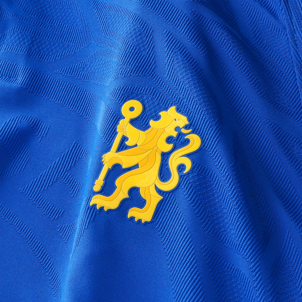 Home 26/27 Player Edition Shirt - Club Crest