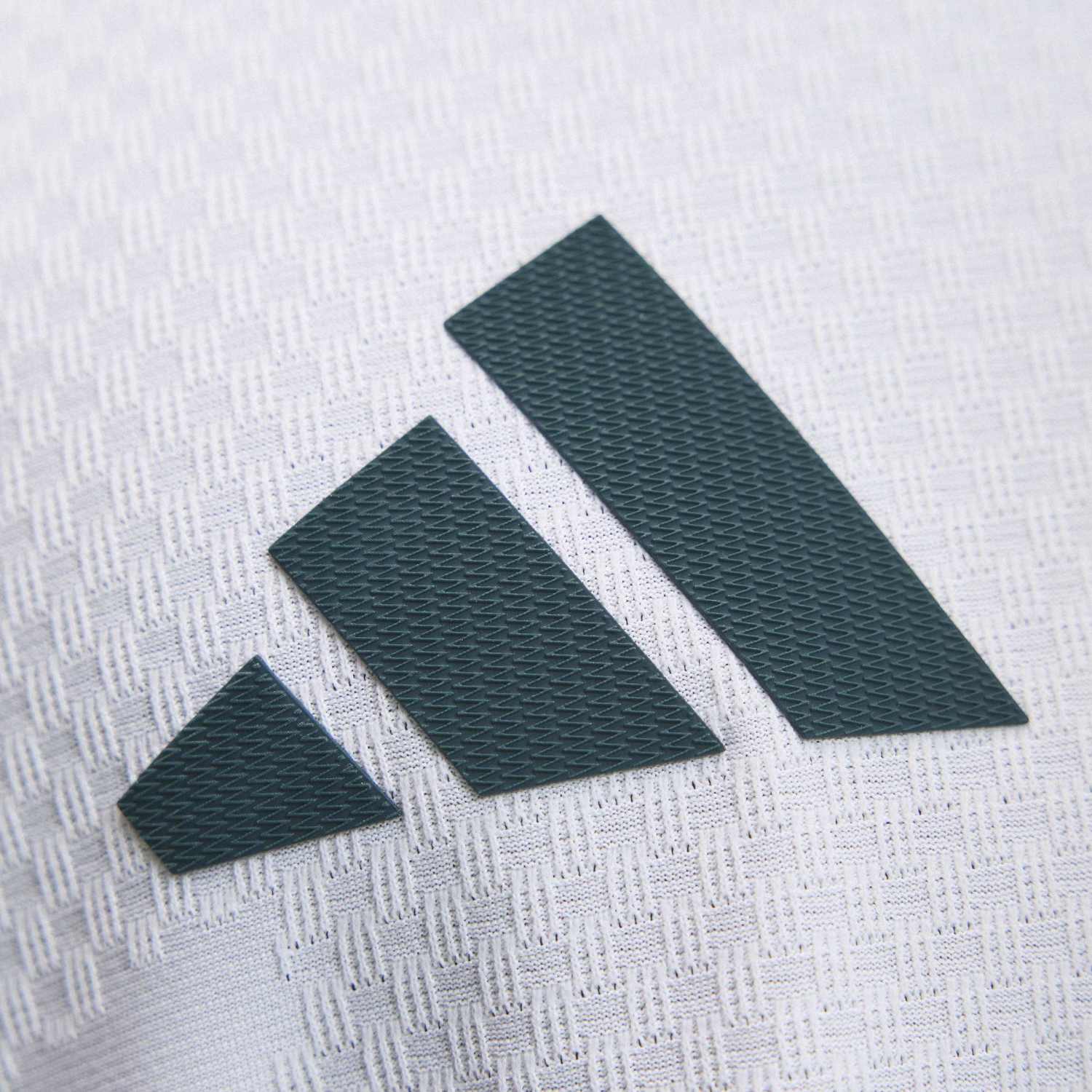 Home 26/27 Player Edition Shirt - Brand Detail