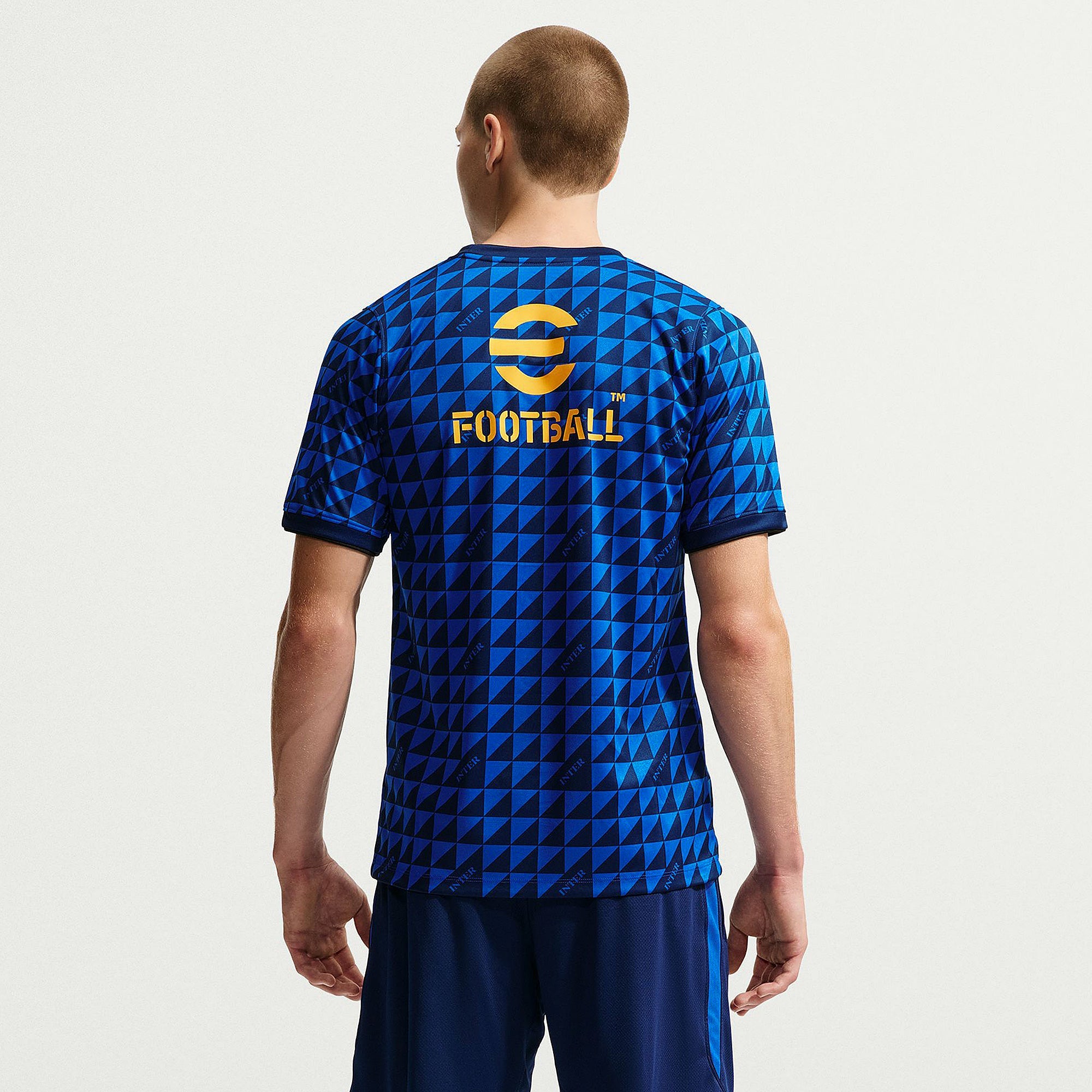 Pre-Match 26/27 Shirt - Detail