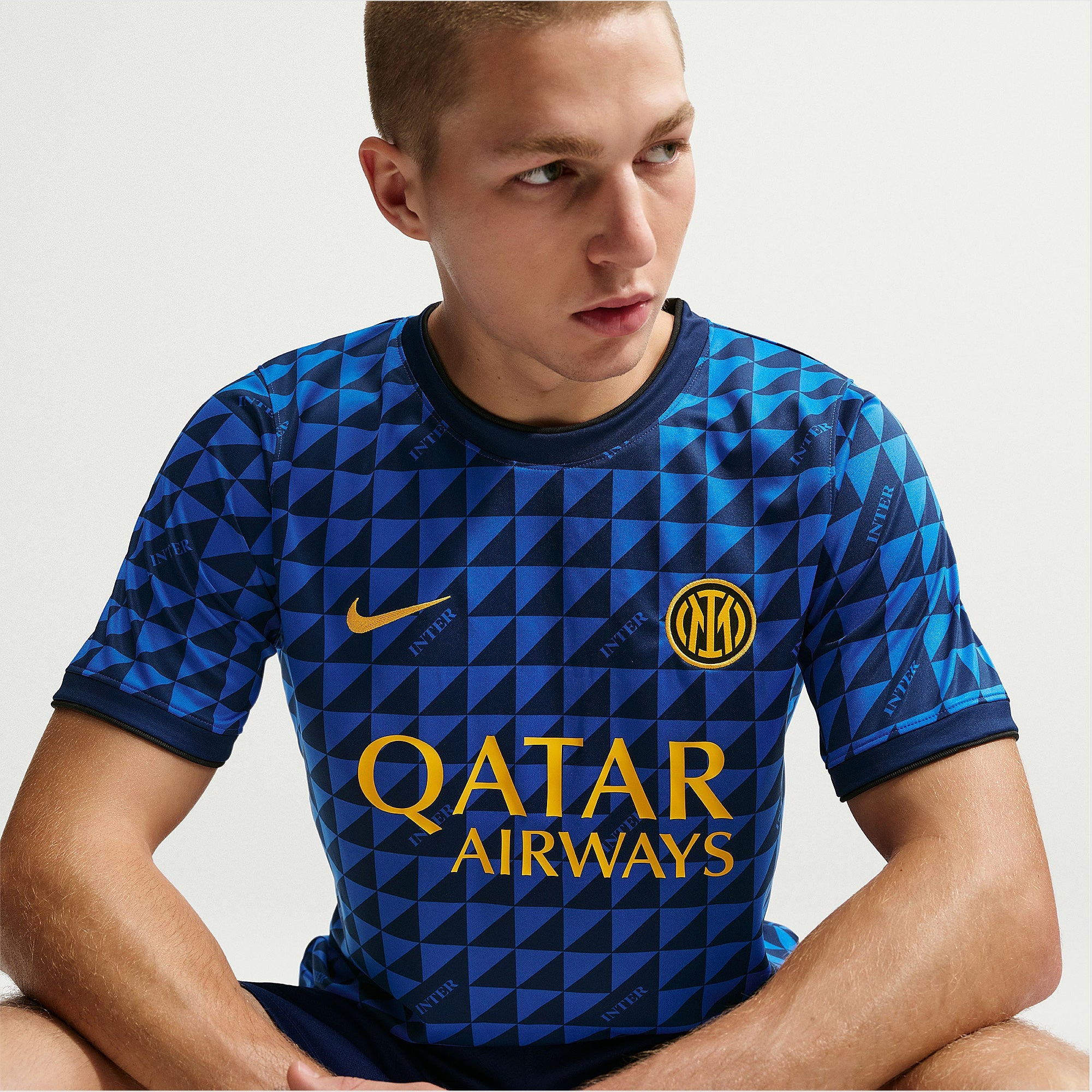 Pre-Match 26/27 Shirt - Detail