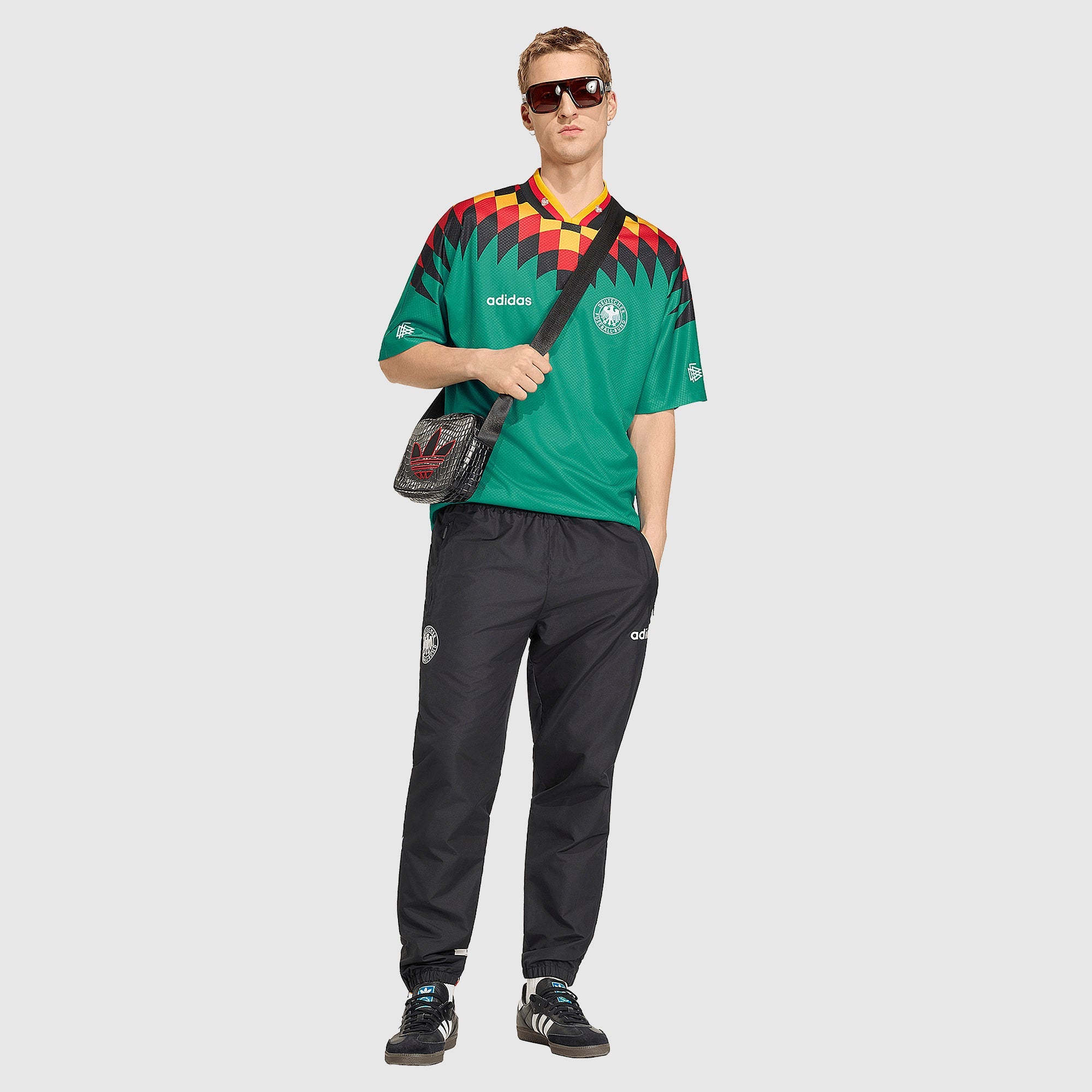 Retro Away 1994 Shirt - Detail