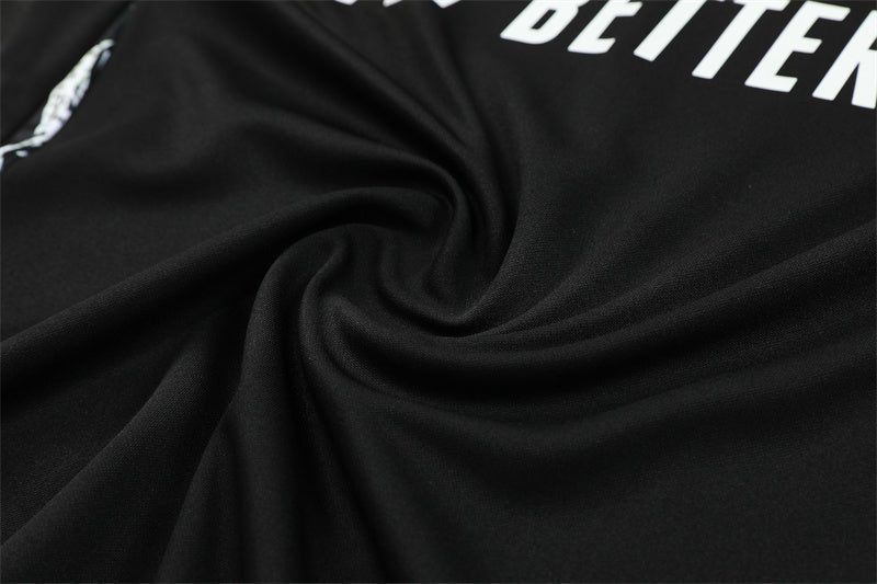 Away 24/25 Tracksuit Kit - Detail