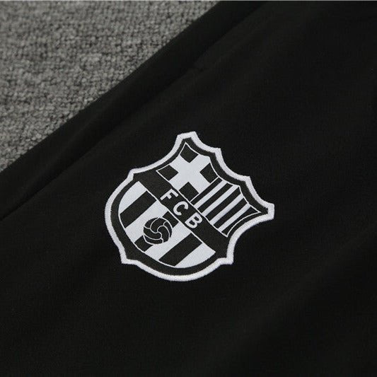 Training 24/25 Tracksuit Kit - Detail