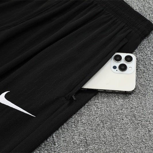 Training 25/26 Tracksuit Kit - Detail