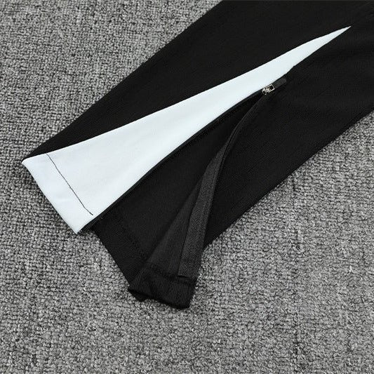 25/26 Tracksuit Kit - Detail