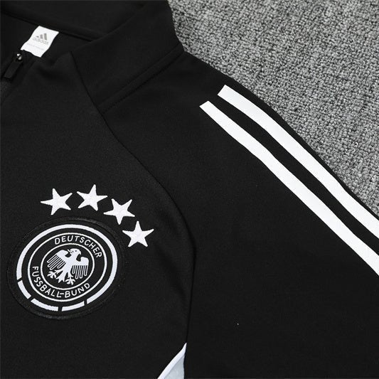 Training 25/26 Tracksuit Kit - Detail