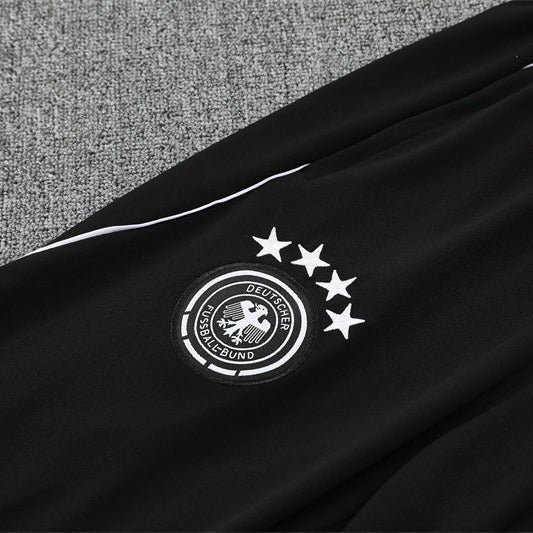 Training 25/26 Tracksuit Kit - Detail