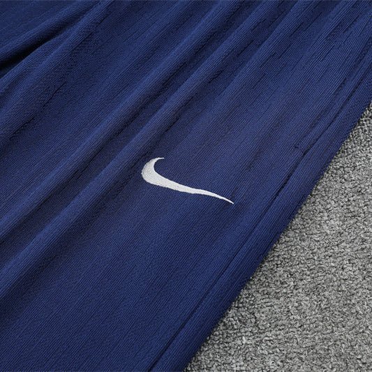 25/26 Tracksuit Kit - Detail