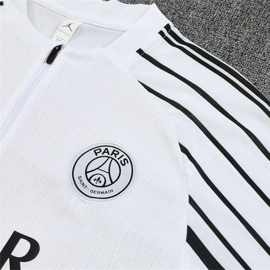 25/26 Tracksuit Kit - Detail