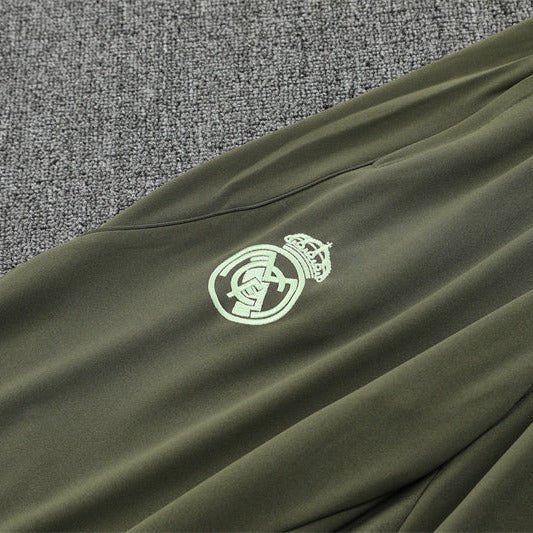 Training 25/26 Tracksuit Kit - Detail