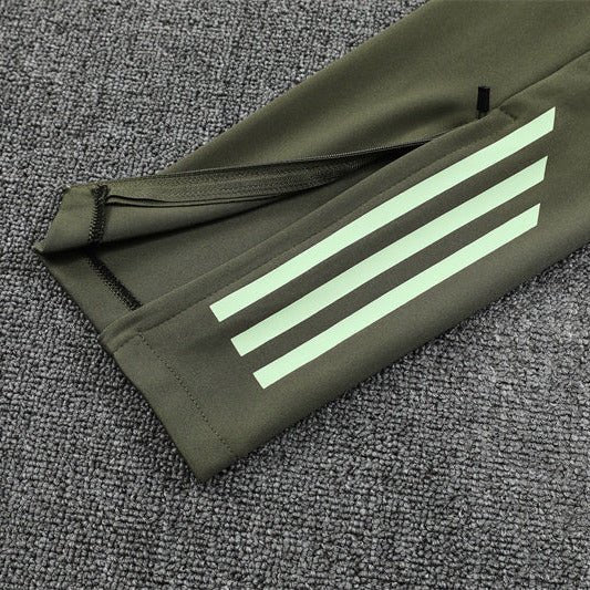 Training 25/26 Tracksuit Kit - Detail