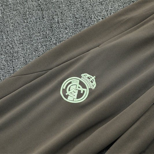 Training 25/26 Tracksuit Kit - Detail