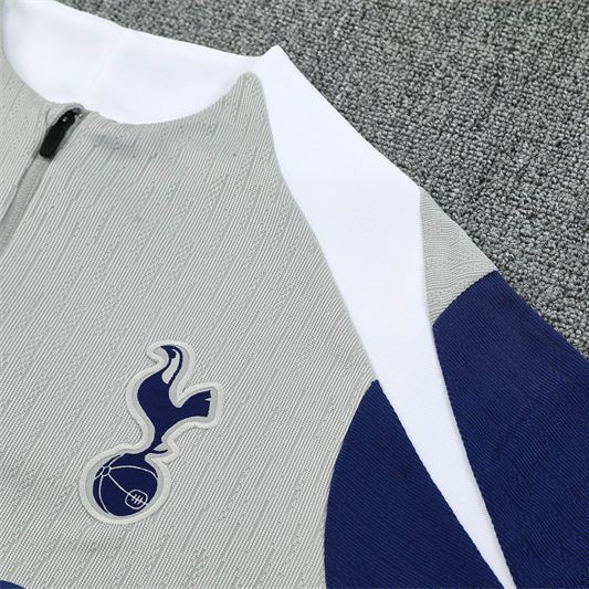 25/26 Tracksuit Kit - Detail