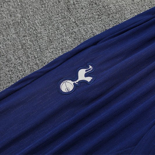 25/26 Tracksuit Kit - Detail