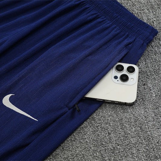 25/26 Tracksuit Kit - Detail