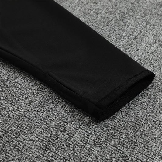 Special Edition Tracksuit Kit - Detail