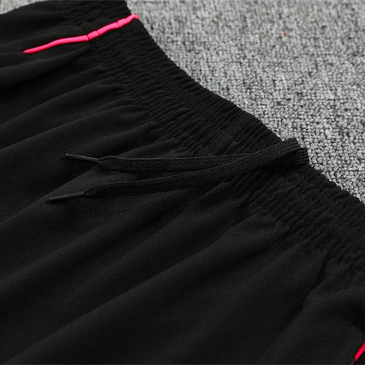 Special Edition Tracksuit Kit - Detail